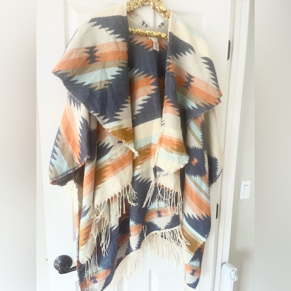 Free People Crossroads Oversized Poncho - Picture 4 of 7